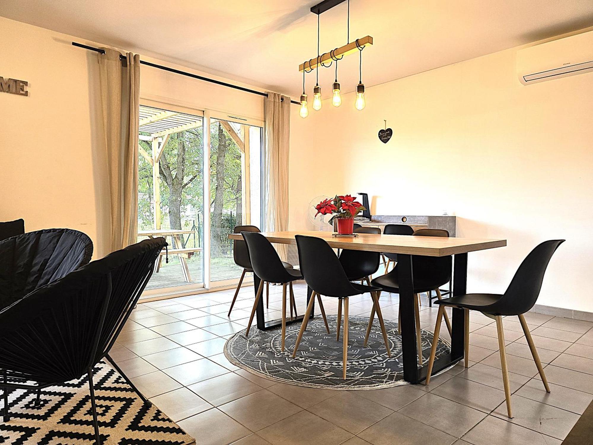 Le Clos Andree - Charmante Maison 8 Personnes - 5 Lits - Climatisation Reversible - Parking 3 Vehicules - Garage - Zone Nord Montauban - Terrasse Et Jardin Eksteriør billede