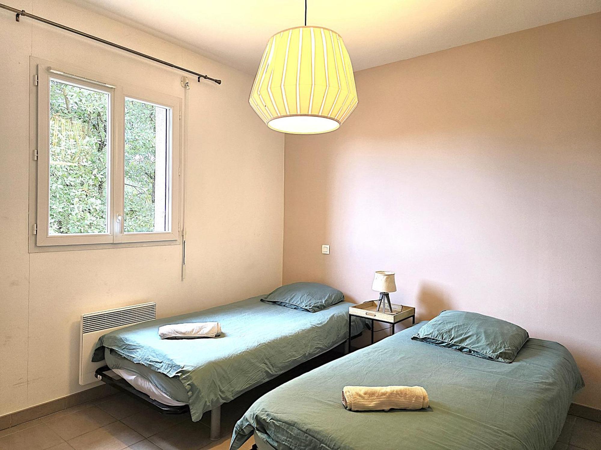 Le Clos Andree - Charmante Maison 8 Personnes - 5 Lits - Climatisation Reversible - Parking 3 Vehicules - Garage - Zone Nord Montauban - Terrasse Et Jardin Eksteriør billede